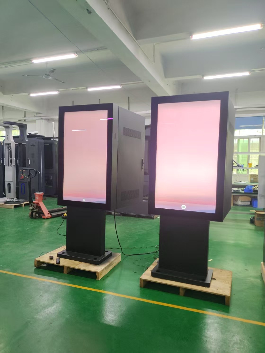 4K 43inch Outdoor Kiosk Video Trình phát IP66 không thấm nước